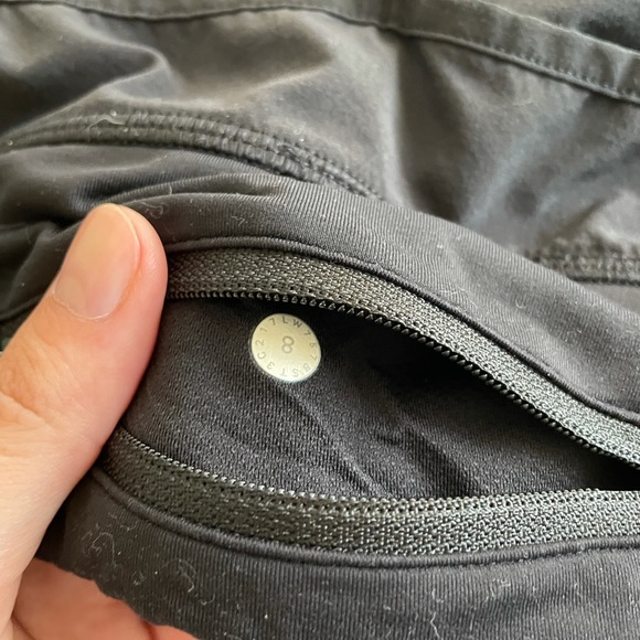 Lululemon speed up shorts black lined - Picture 2 of 6